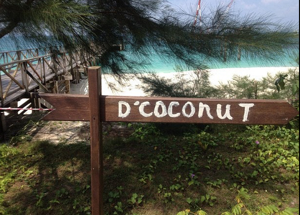 D’Coconut Besar