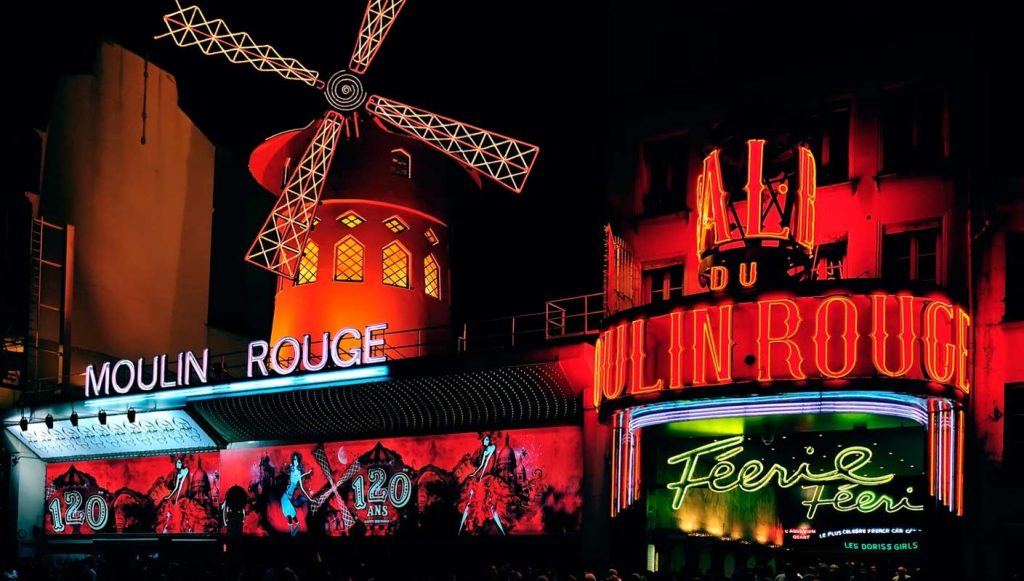Moulin Rouge show