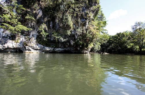 mulu caves headhunter trails 1