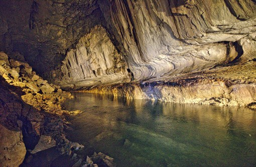 mulu caves headhunter trails 2