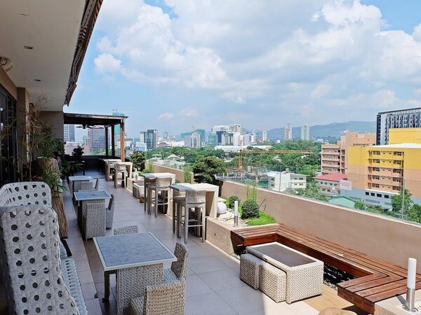 cebu castle peak hotel 1
