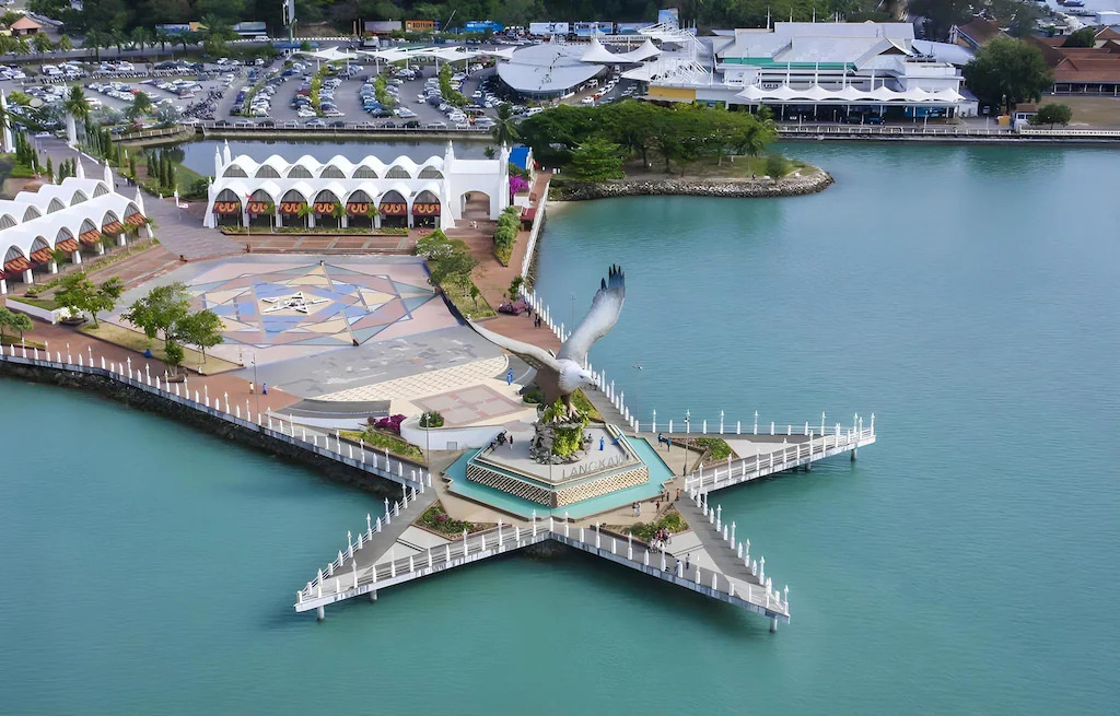 langkawi eagle square(1)