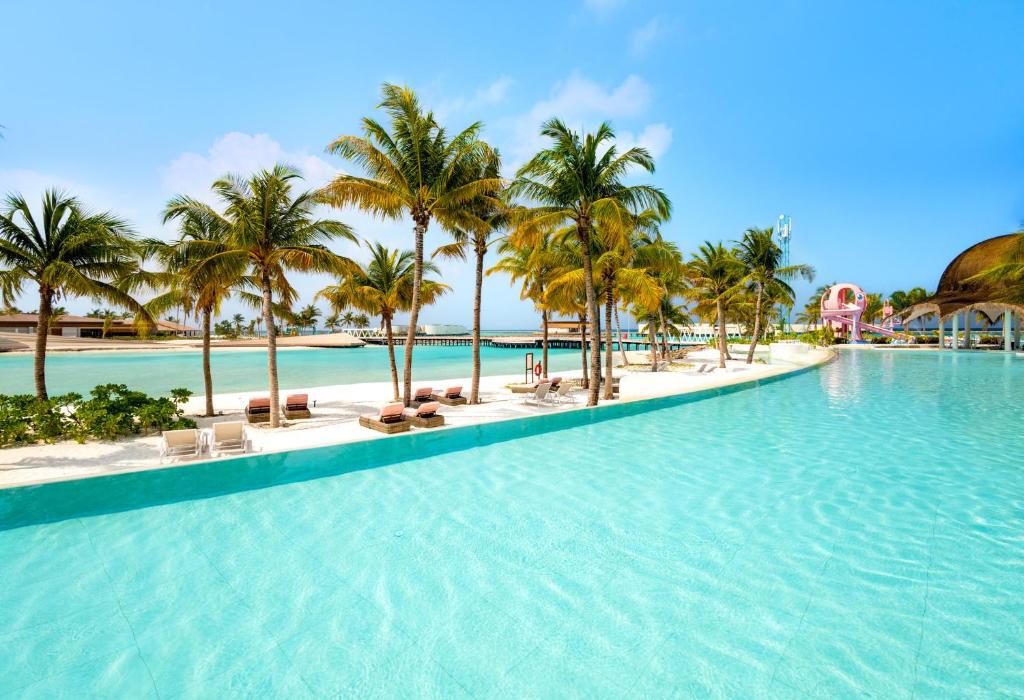 Centara Mirage Lagoon Maldives 7