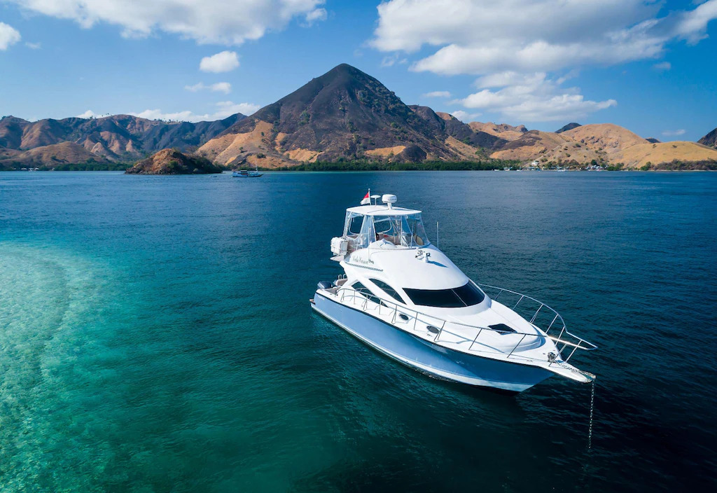 labuan bajo AYANA KOMODO WAECECI BEACH 3(1)