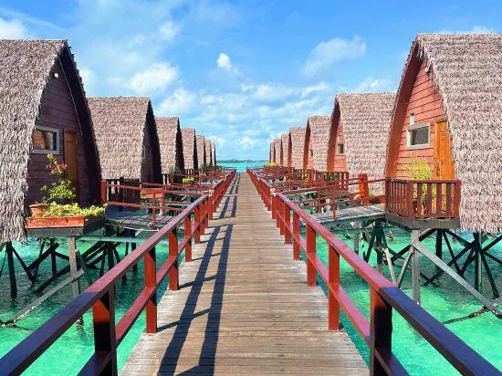 semporna CRYSTAL RESORT 1(1)