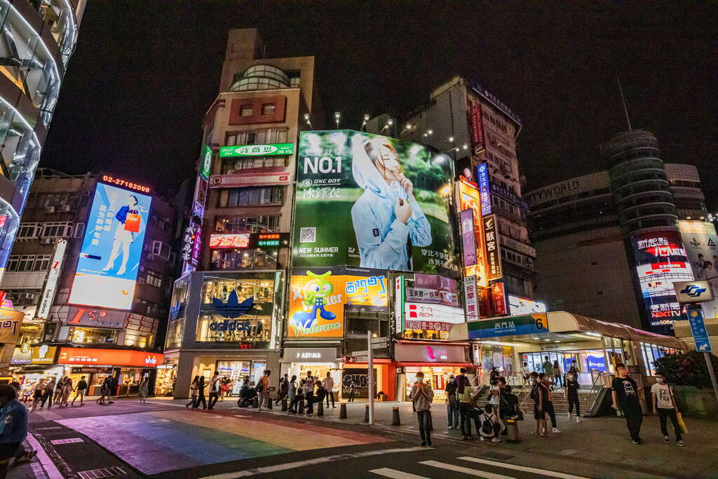 taiwan hiking 10 ximending