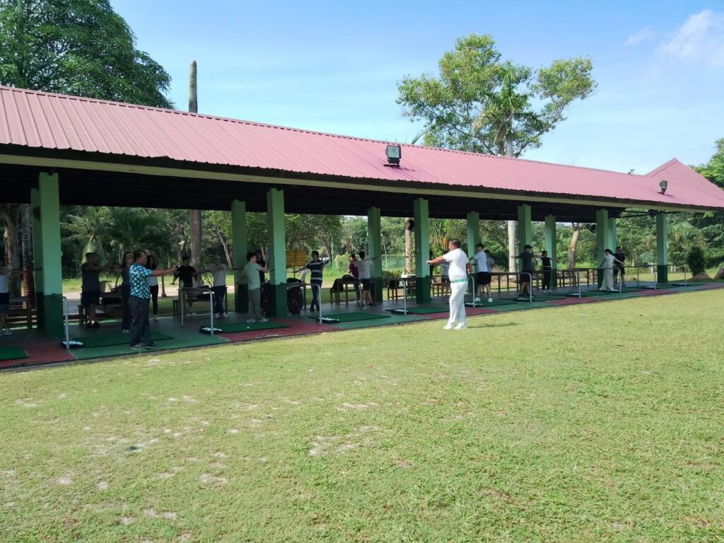 Batam Golf 4