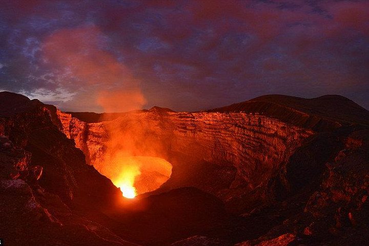 马萨亚火山国家公园（Masaya Volcano National Park）
