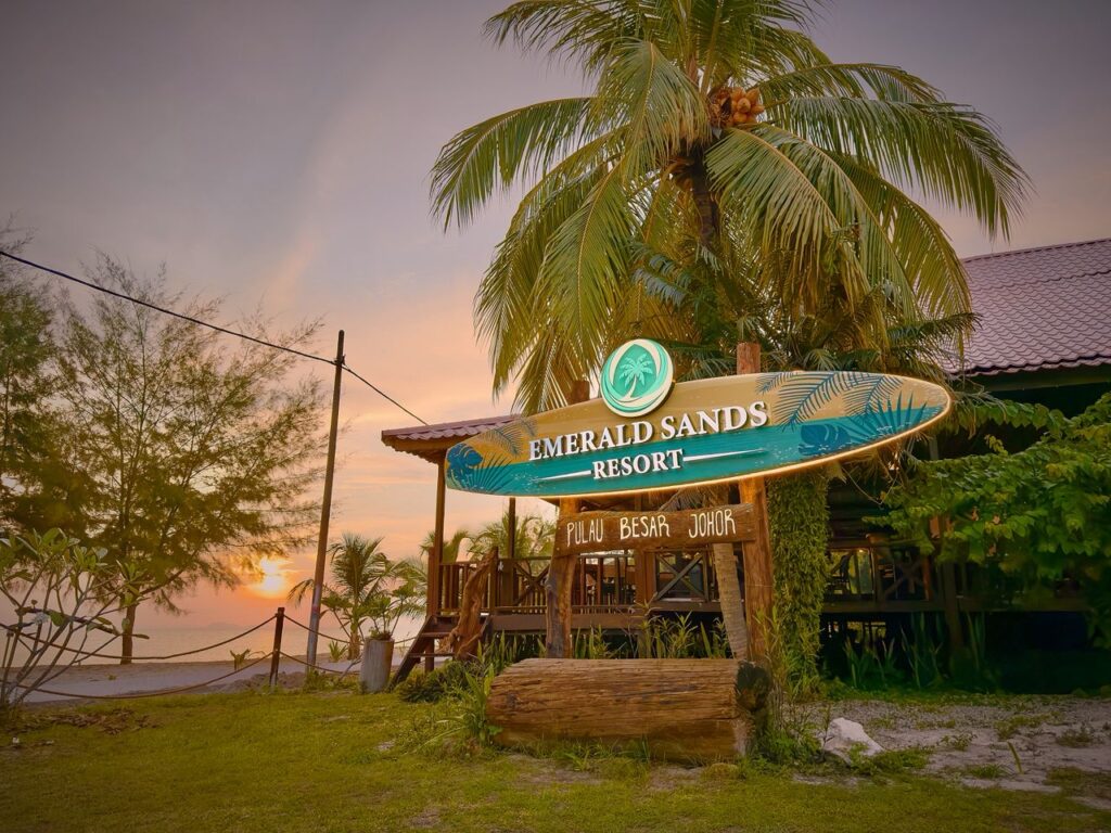 Emerald Sands Resort