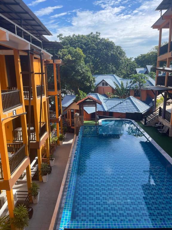 SHARI LA ISLAND RESORT (2)