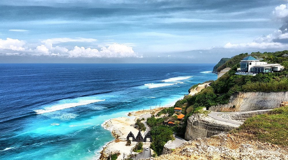 Melasti beach